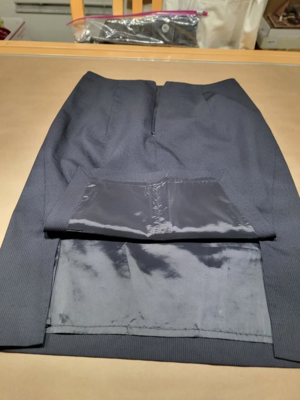 J. Crew Size 2 Navy Blue with Gray Pinstriped Summer Wool Pencil Skirt